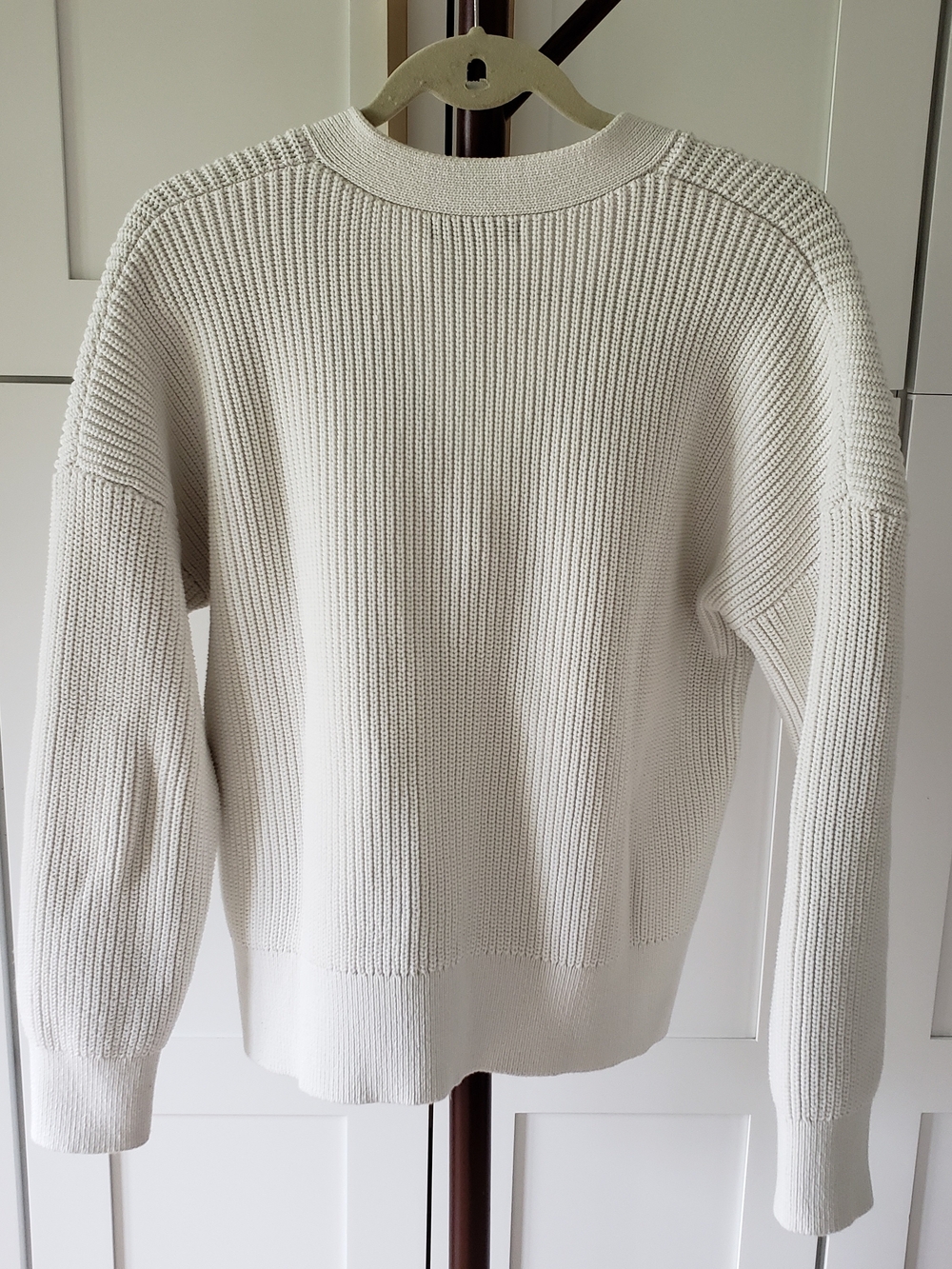 Banana Republic Off-White Button Front V-Neck Cardigan - Picture 4 of 4